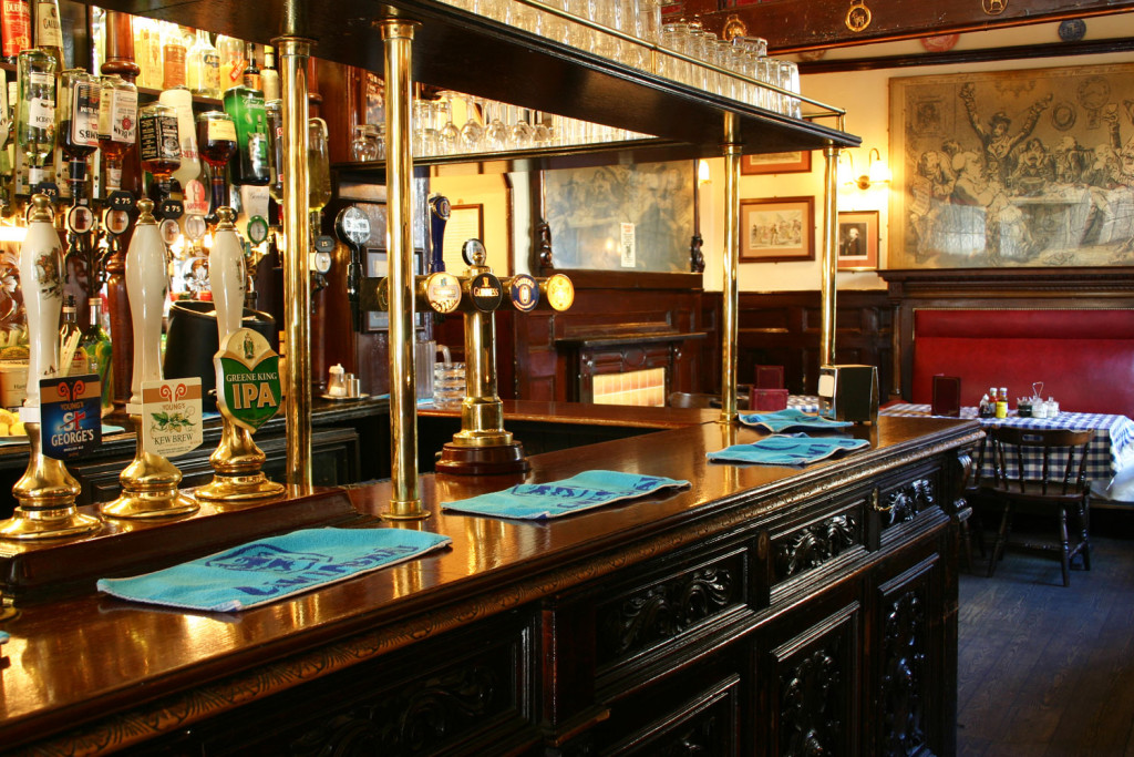 London's Oldest Pub The Top 5 Contenders La Vie Zine