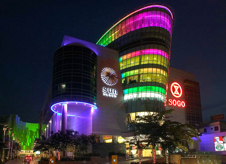 Sun Plaza - Indonesia 2002_1