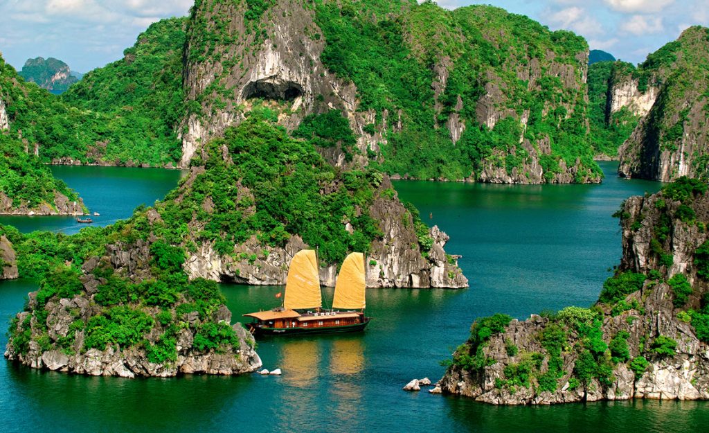 Ha Long Bay