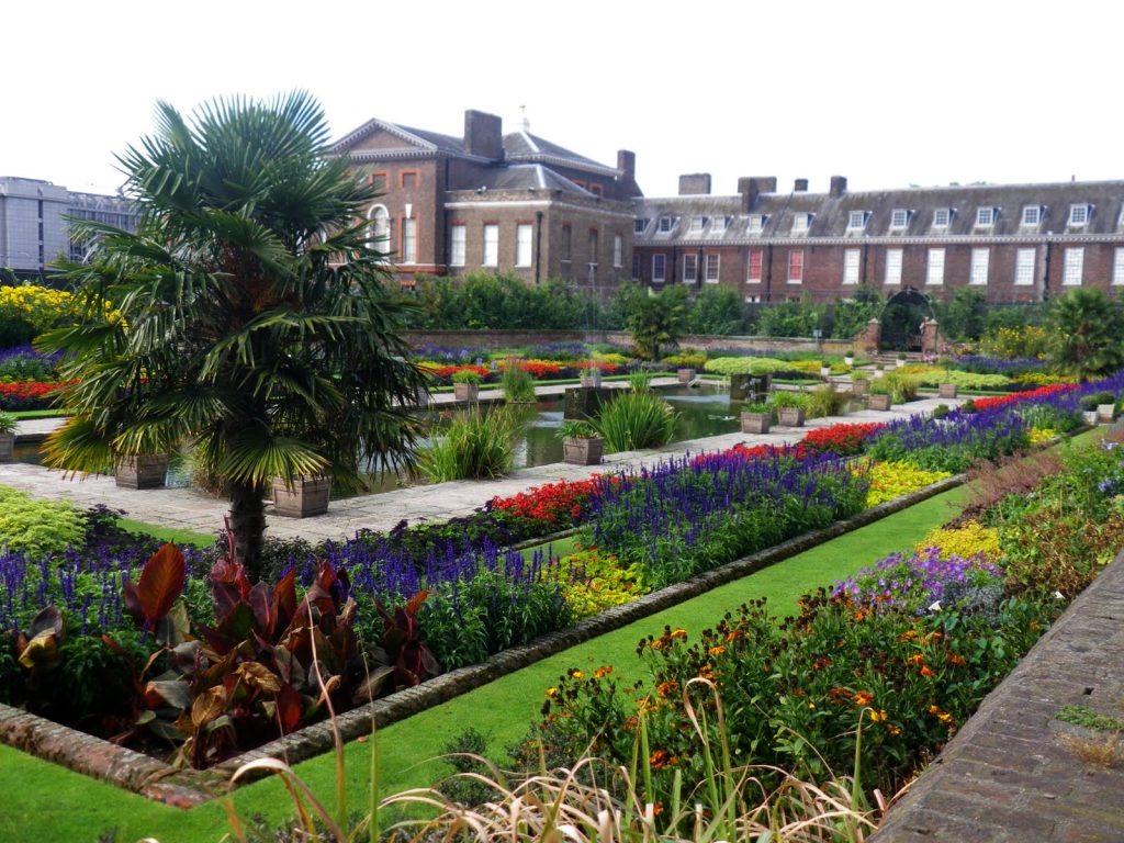 25 Royal National City Park