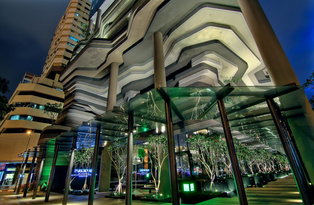 Luminance HDR 2.3.0 tonemapping parameters: Operator: Fattal Parameters: Alpha: 1 Beta: 0.9 Color Saturation: 1 Noise Reduction: 0 ------ PreGamma: 1