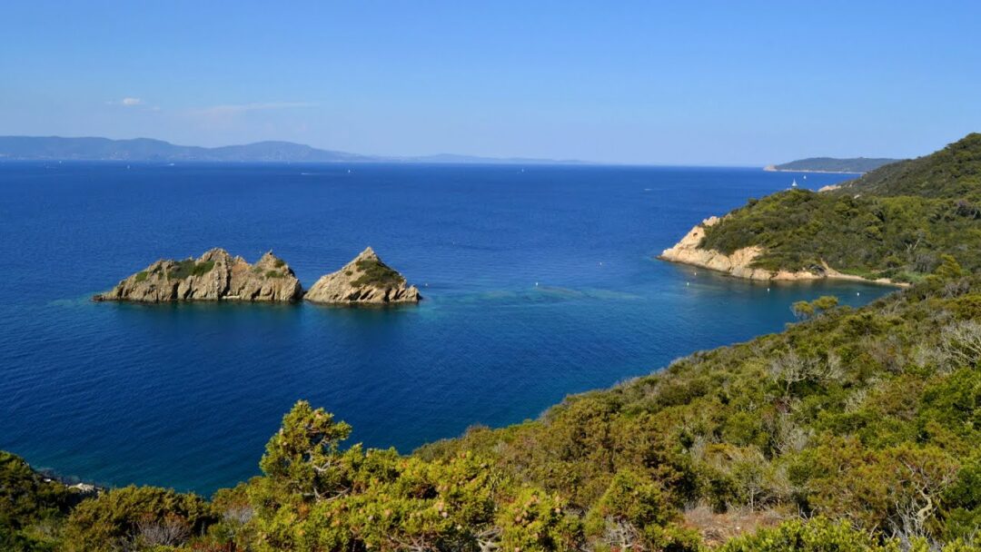 WILDEST FRENCH ISLAND in the Med! (Port-Cros) – Backpacking 2019, E05