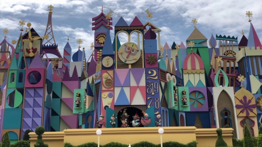 Tokyo Disneyland It's A Small World Clock parade intro music La Vie Zine