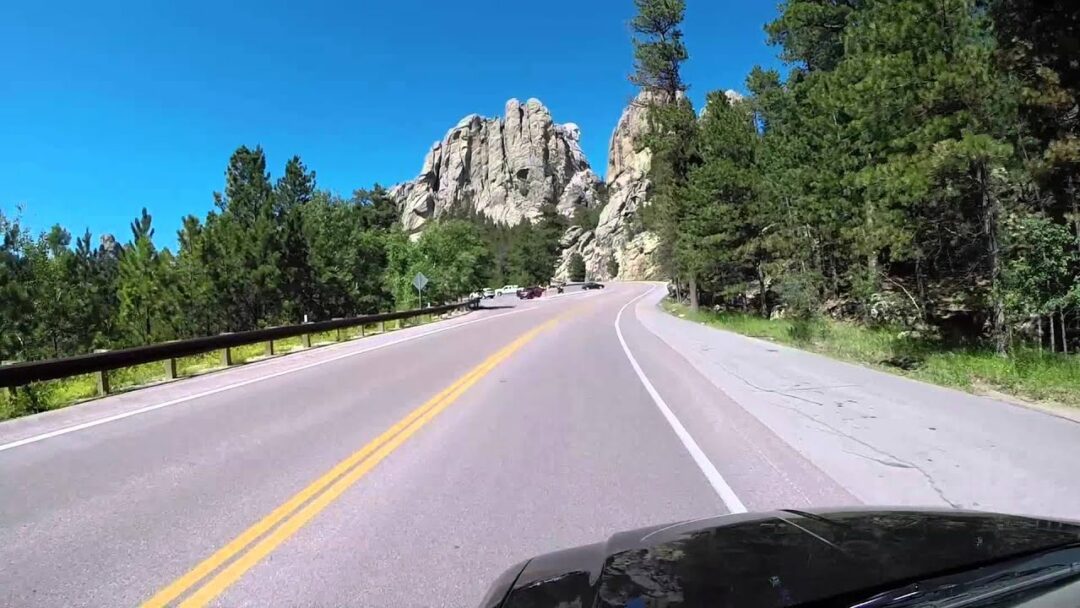driving vacation SD WY CO