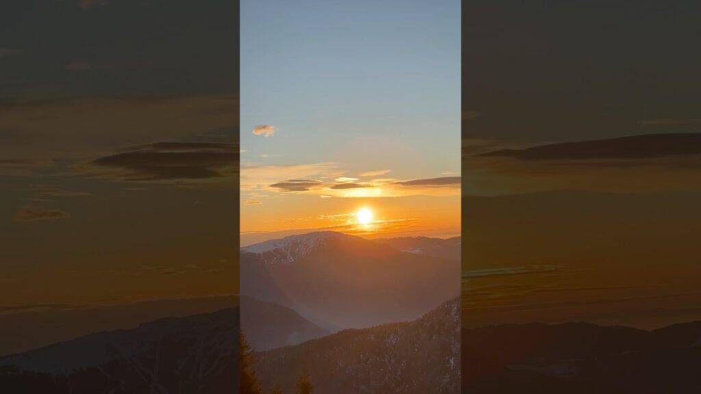 📍Mont Trélod hike 😍 #sunset #mountainslovers #bestspot #frenchalps #annecy #albertville #france