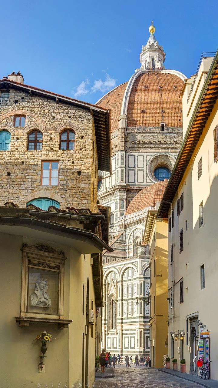 Dome of Santa Maria del Fiore, aka Brunelleschi's dome, was the largest ...
