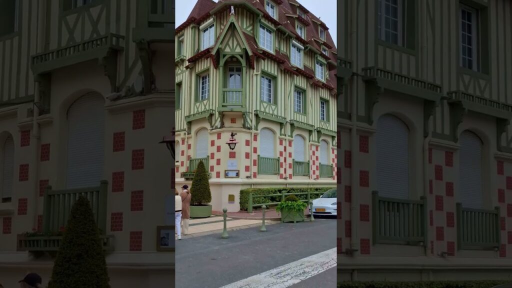 DEAUVILLE / Normandy #4kwalkingtour #deauville #cotefleurie #normandy #francetravel DEAUVILLE / Normandy #4kwalkingtour #deauville #cotefleurie #normandy #francetravel