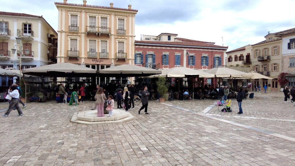 Nafplio🇬🇷: A Short Stroll Through the Old Town Nafplio🇬🇷: A Short Stroll Through the Old Town