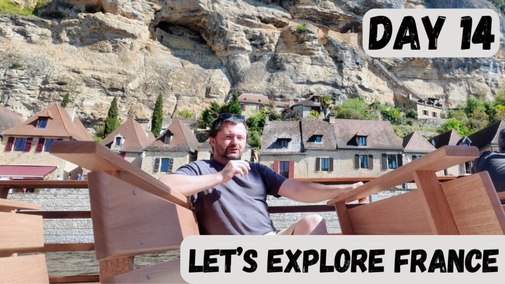 La Roque-Gageac – a day of fun, food and of course, a supermarket. #motorhome #france #explore La Roque-Gageac - a day of fun, food and of course, a supermarket. #motorhome #france #explore