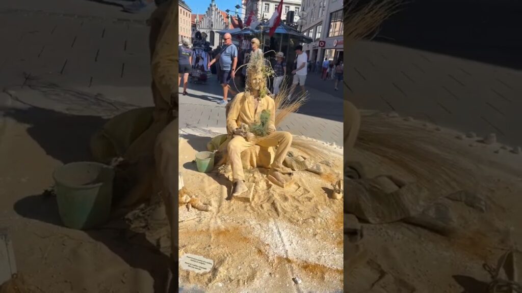only in #Munich #travel #germanytourism #münchen #europe #germany #marienplatz