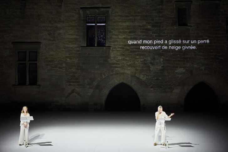 A scene from 'Oiseau,' a staged reading of Nobel laureate Han Kang's 'We Do Not Part' with Isabelle Huppert and Lee Hye-young / Courtesy of SPAF