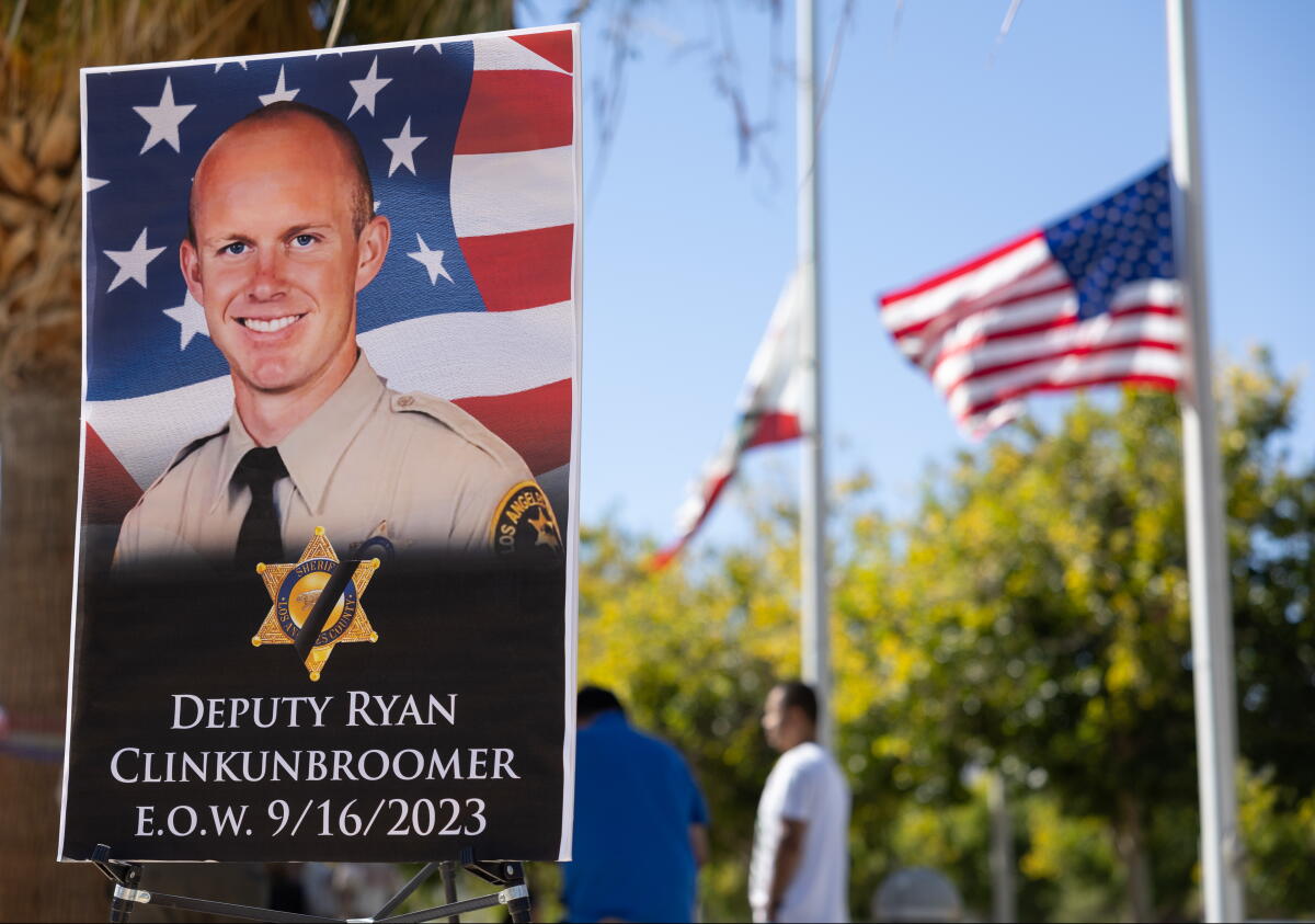 A memorial for Los Angeles County Dep. Ryan Clinkunbroomer
