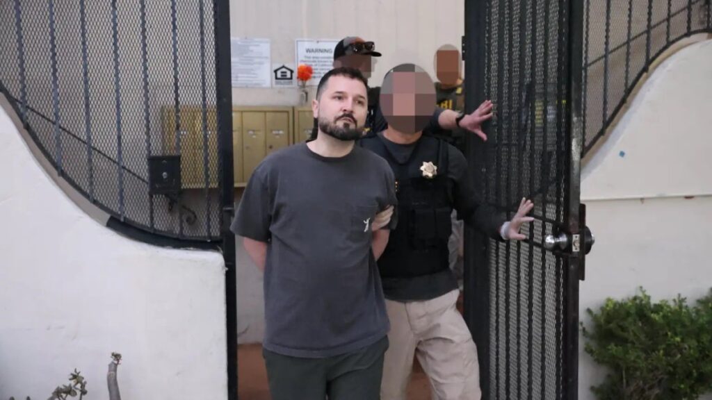 LA podcaster arrested for threatening President Trump’s life – NBC Los Angeles LA podcaster arrested for threatening President Trump’s life – NBC Los Angeles