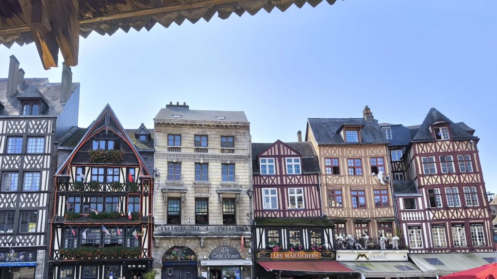 Rouen 🇫🇷 ¡Imprescindibles de la capital de Normandía! Rouen 🇫🇷 ¡Imprescindibles de la capital de Normandía!