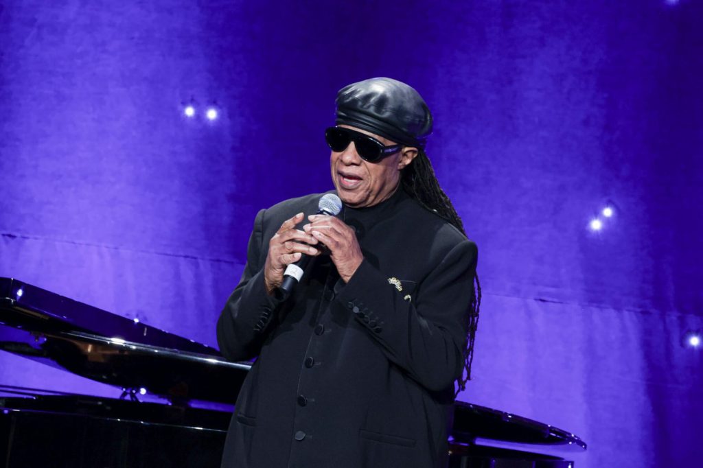 Stevie Wonder Sets 18-Date ‘Songs in the Key of Life’ 50th Anniv. Tour Stevie Wonder Sets 18-Date 'Songs in the Key of Life' 50th Anniv. Tour