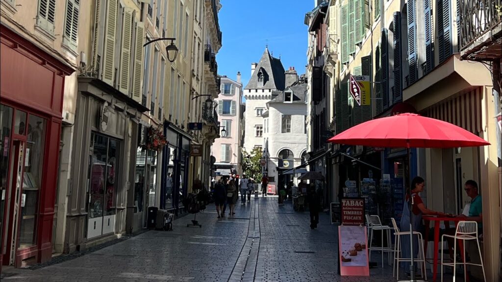 Live from Pau, France Live from Pau, France