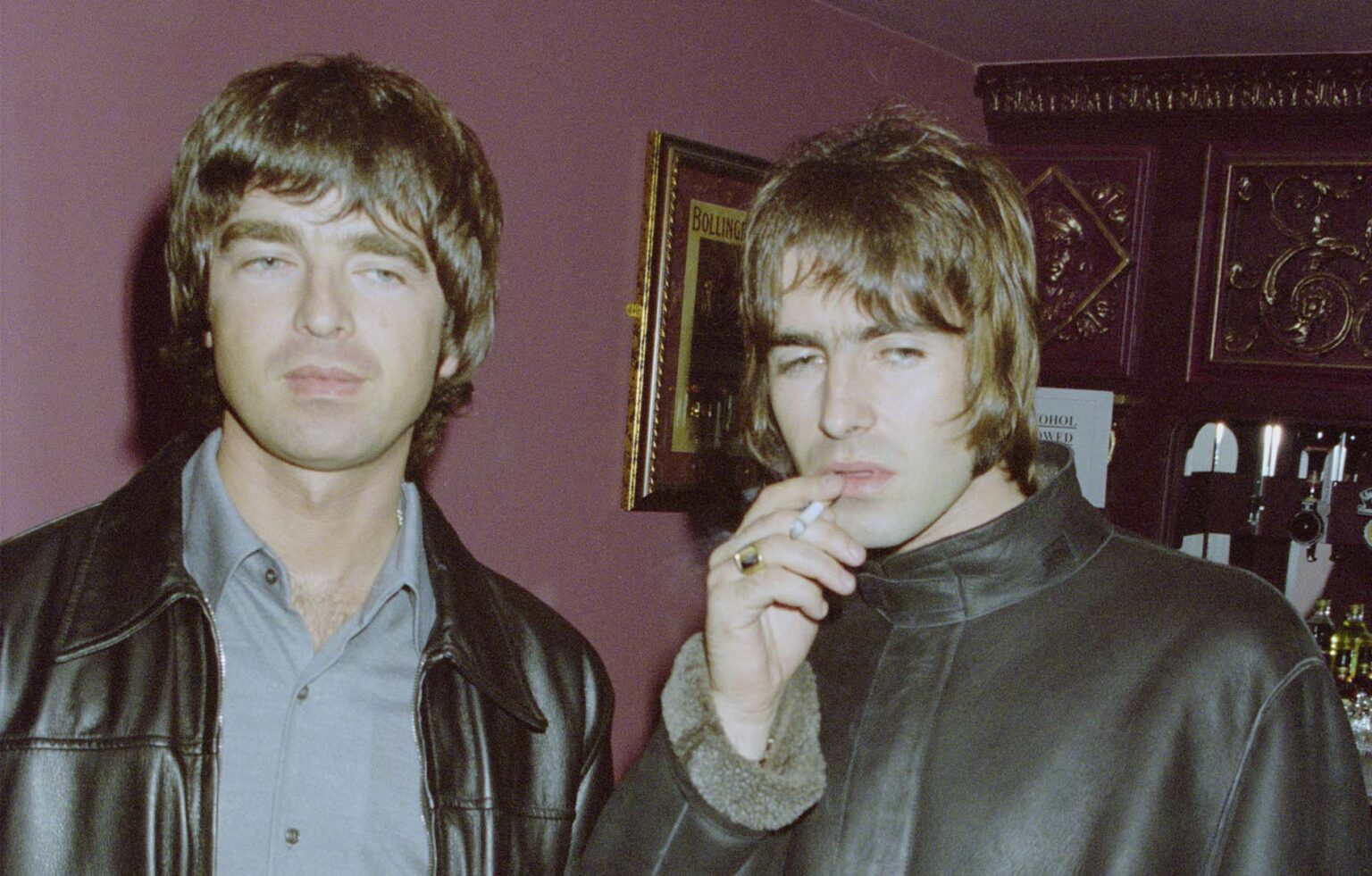 How to get tickets to see Oasis in Paris? Oasis