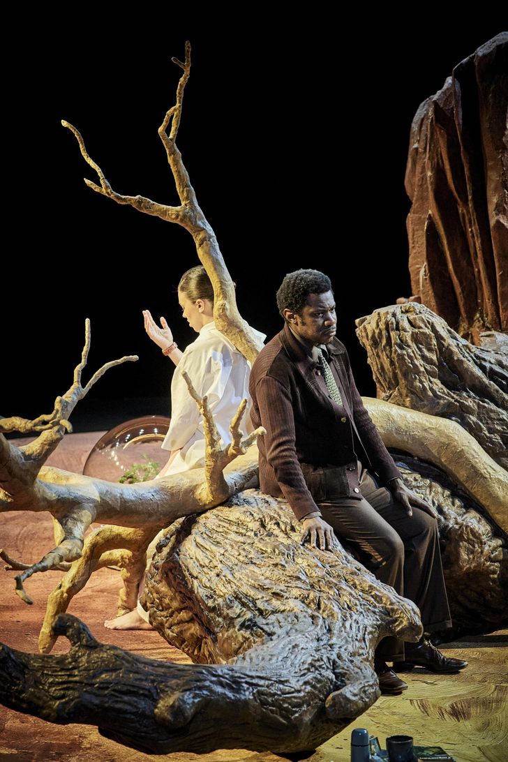 A scene from 'La Distance,' a play by Tiago Rodrigues / Courtesy of SPAF