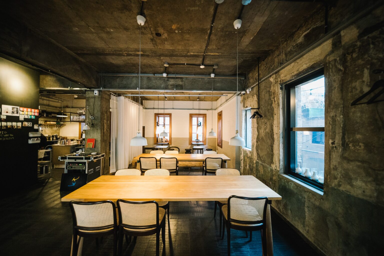 Global Food Finds: New Restaurants in Seoul, Beirut & More