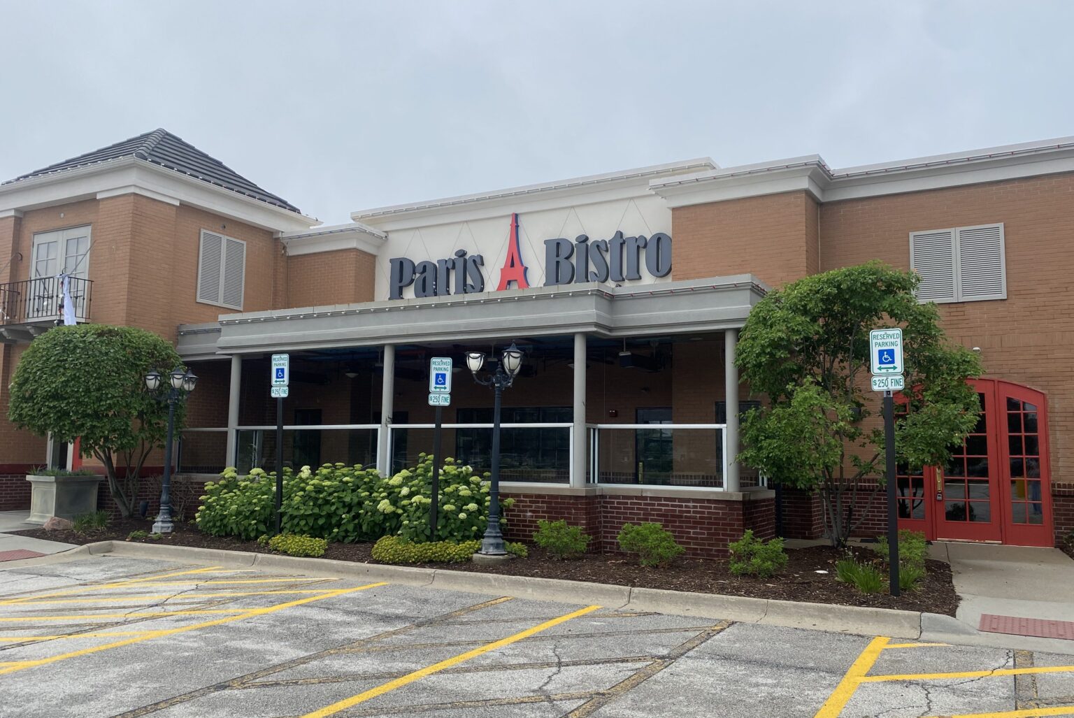 Paris Bistro closes in south Naperville after 13-year run