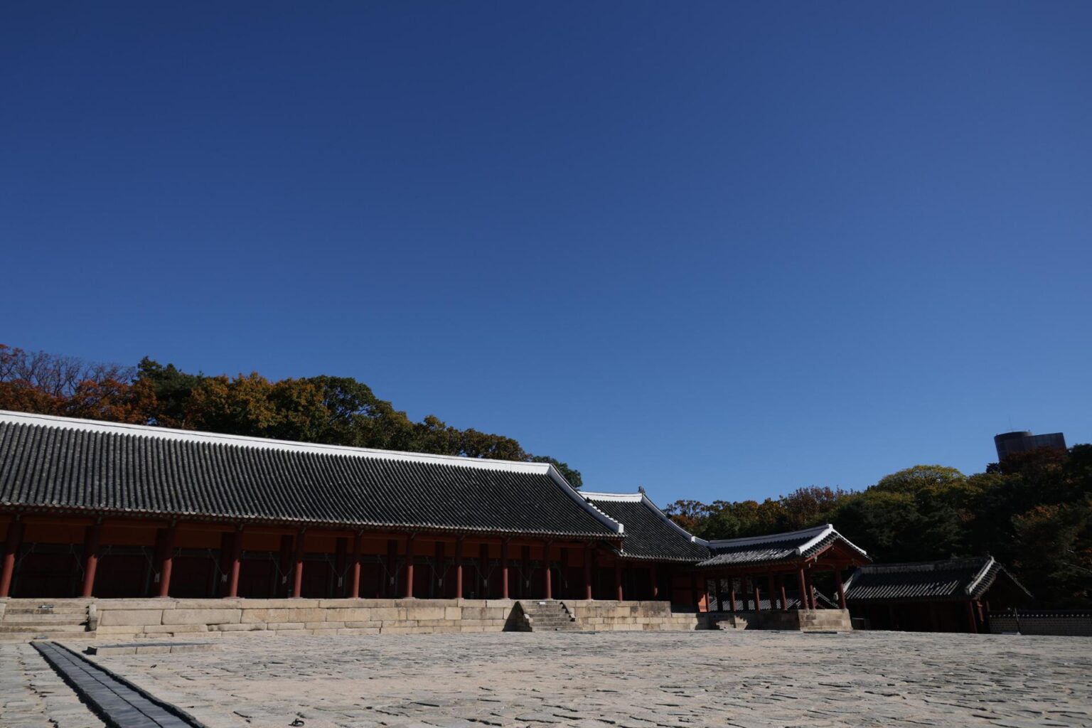 The main hall of Jongmyo Shrine in Seoul, Nov. 10. Yonhap