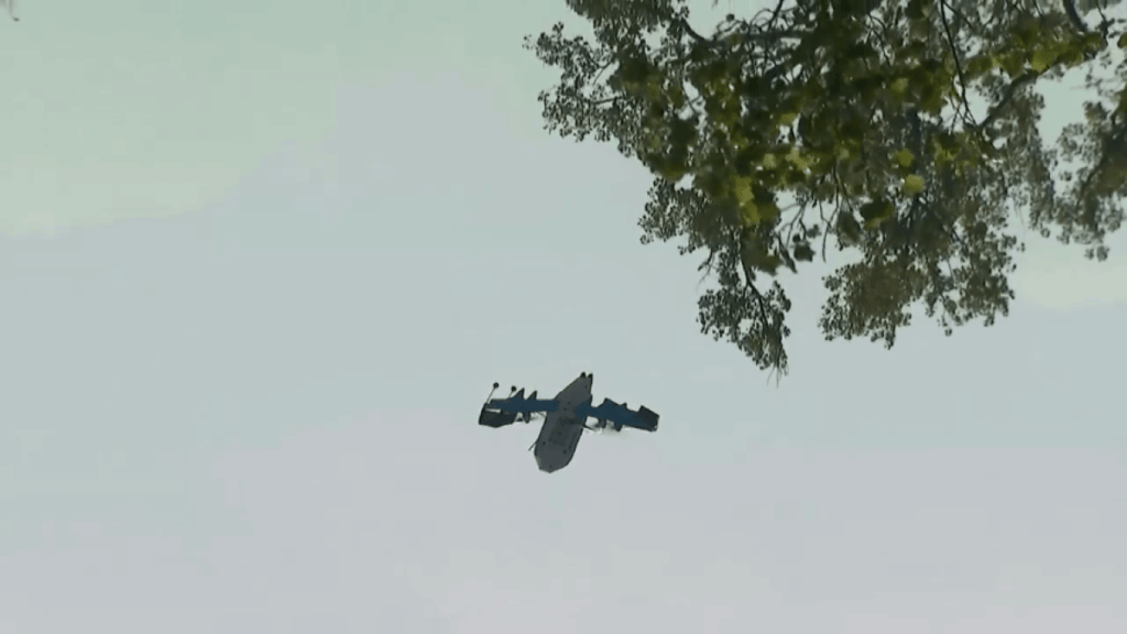 Amazon’s drone delivery fleet whirs to life over Chicago suburbs – NBC Chicago Amazon’s drone delivery fleet whirs to life over Chicago suburbs – NBC Chicago
