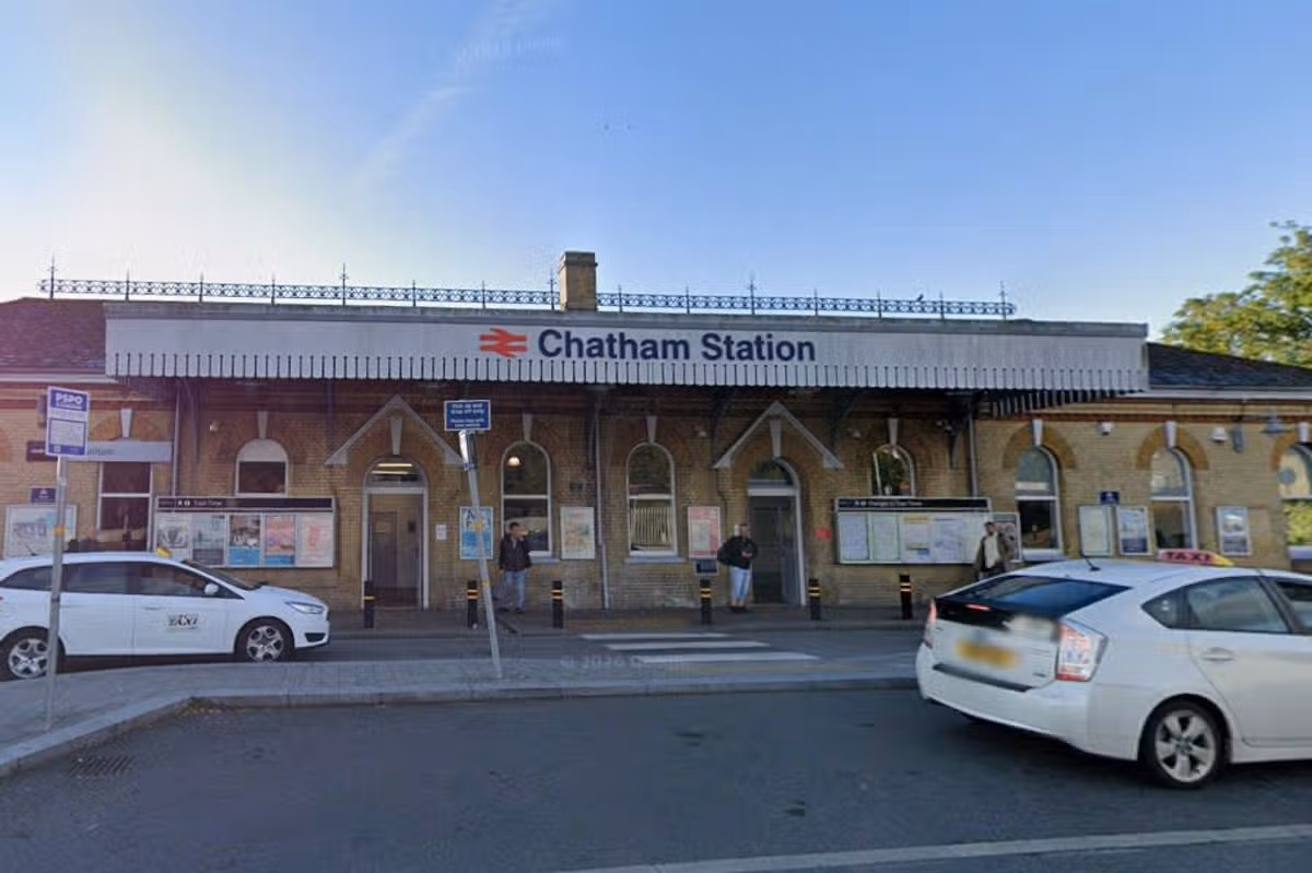 Chatham and Gillingham railway stations will be closed for part of the coming weekend to allow engineering works to be completed in Medway.