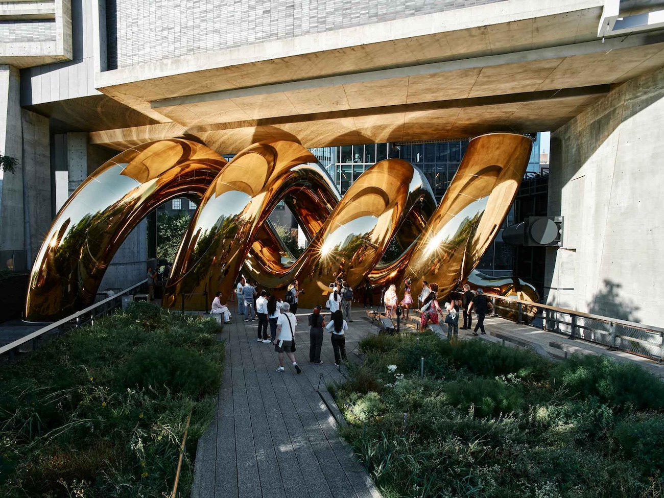 auruBOROS Sculpture on NYC highline.