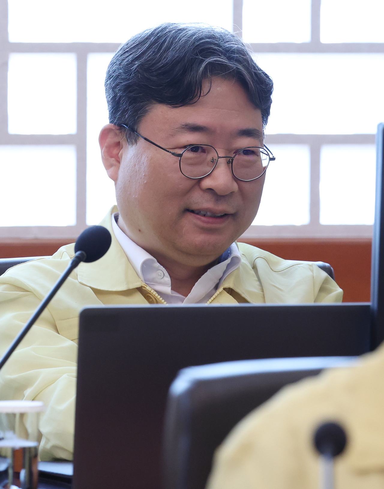 Ha Joon-kyung, senior presidential secretary for economic growth, attends a Cabinet meeting presided over by President Lee Jae Myung at Cheong Wa Dae in Seoul on Tuesday, as South Korea kicked off its four-day annual Ulchi exercise, a nationwide emergency preparedness drill. (Pool photo via Yonhap)