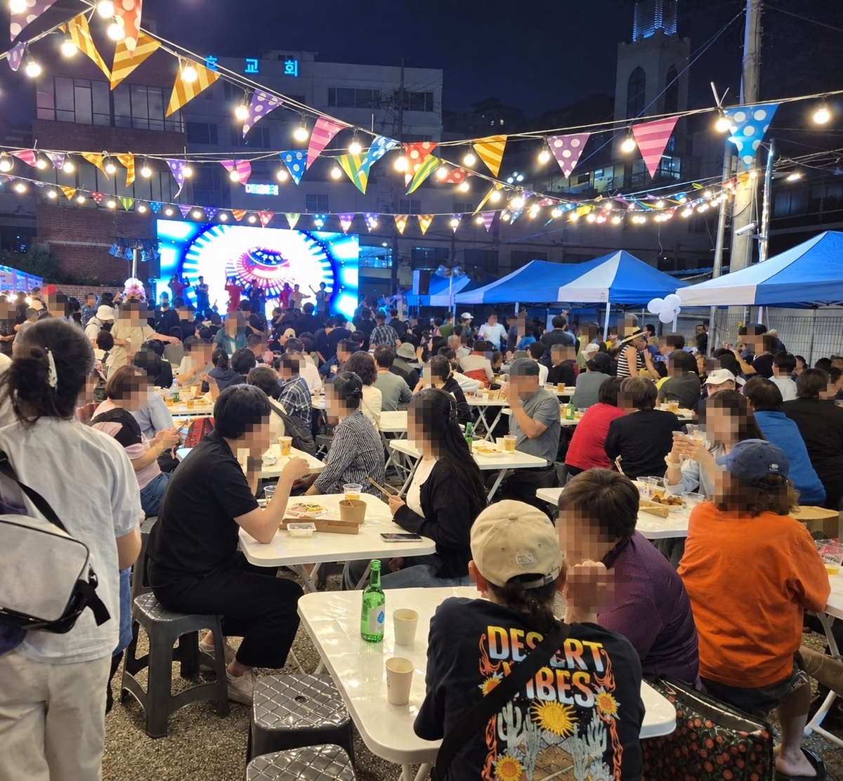 A nighttime food and culture revitalization event is held at a traditional market in Seoul. Photo courtesy of the Seoul Metropolitan Government - Seoul Economic Daily Society News from South Korea
