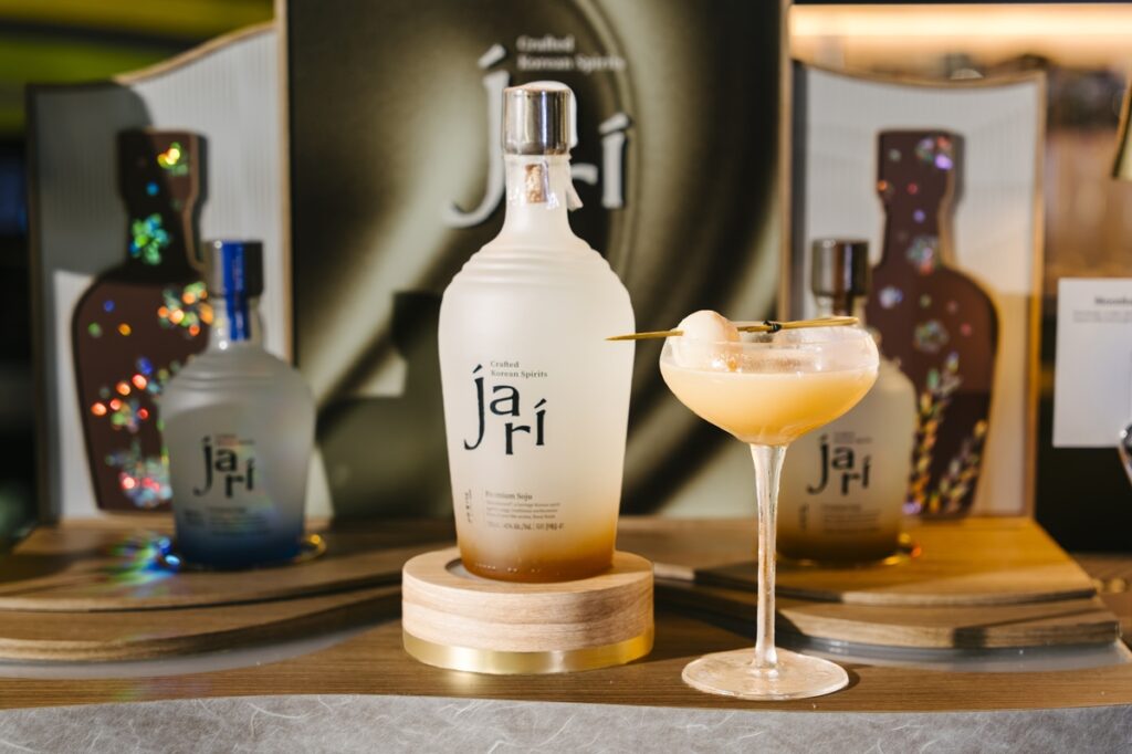 CJ CheilJedang Brings Korean Spirits Brand Jari to Los Angeles "jari," CJ CheilJedang's premium distilled spirits brand. Photo courtesy of CJ CheilJedang - Seoul Economic Daily Finance News from South Korea